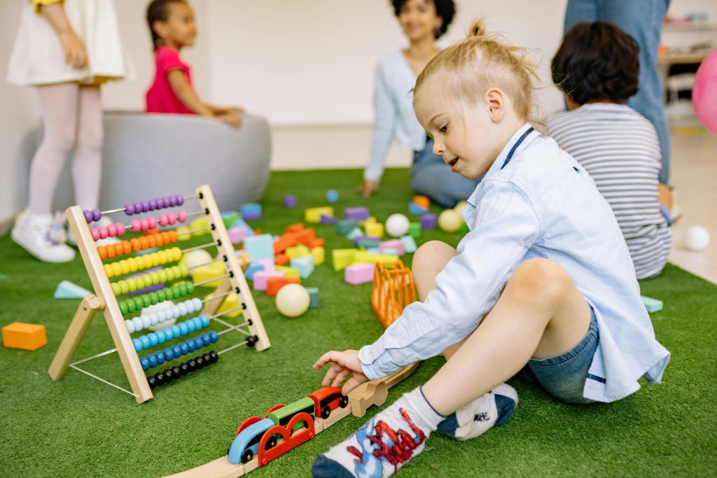 Un centre d’accueil pour jeunes enfants en France.