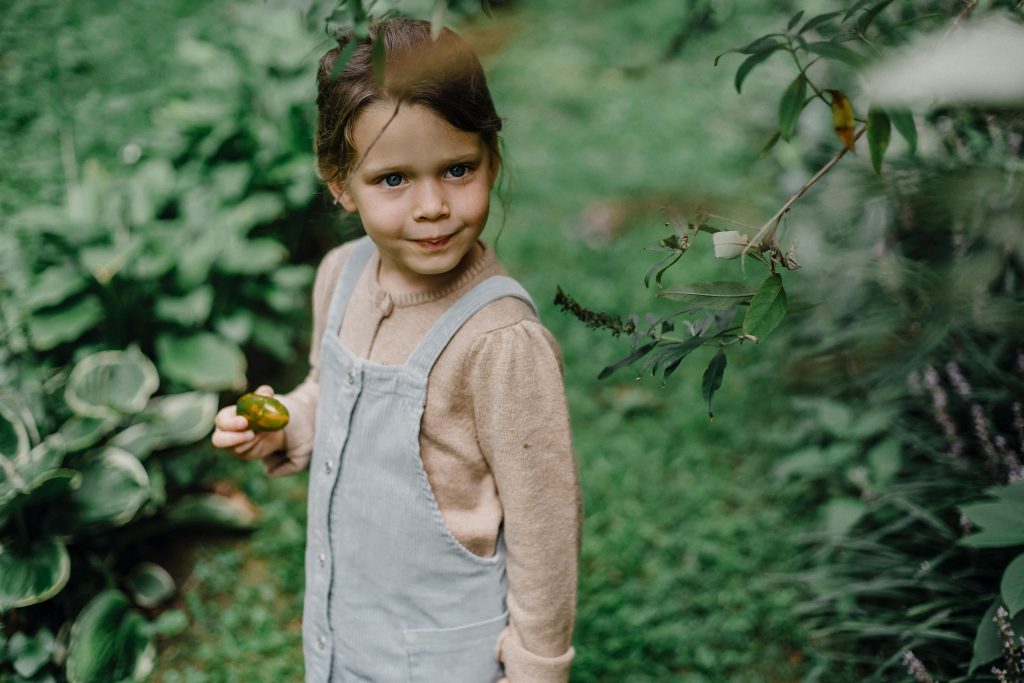 Savez-vous que la simple exposition à la nature améliorait l’attention et la concentration des enfants ?