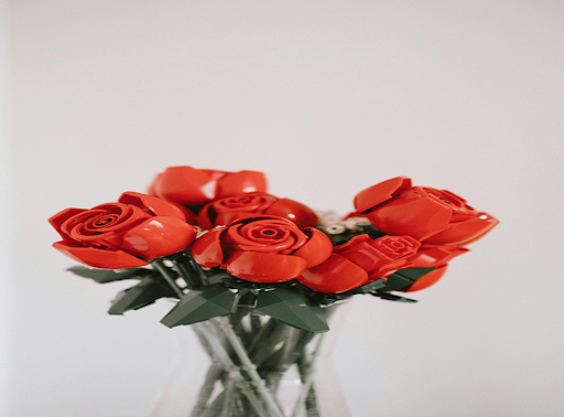 Une rose en Lego.