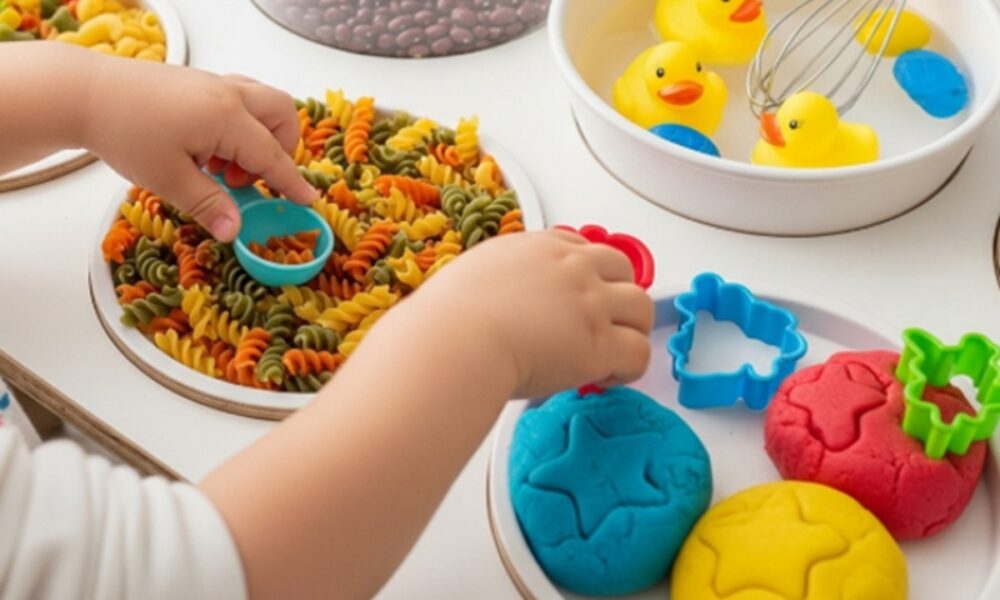 Un enfant développant son éveil sensoriel