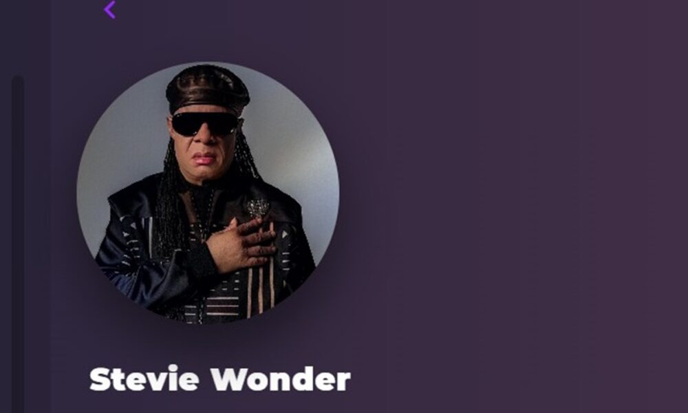 Stevie Wonder sur Playup