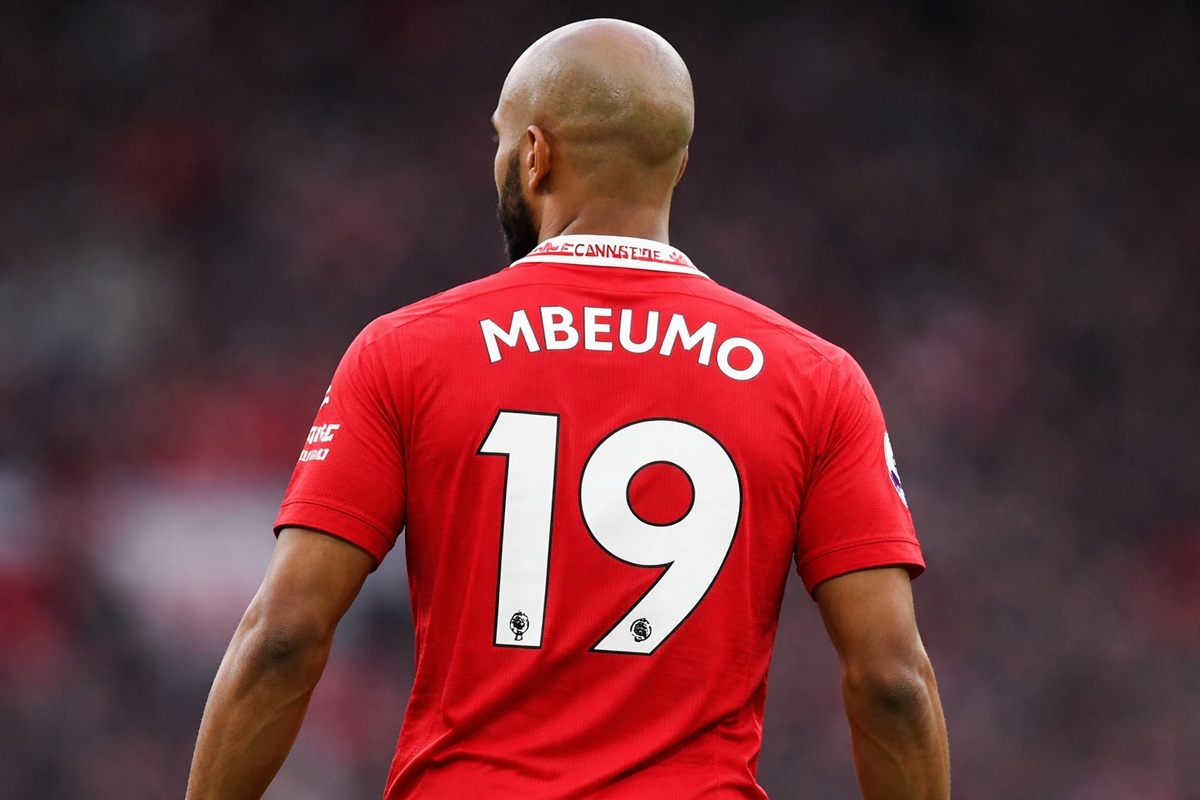 Bryan Mbeumo avec le maillot de Manchester United